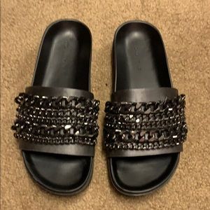 Kendall and Kylie slides